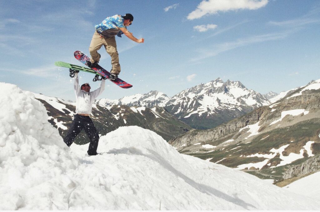 Photographie de snowboard : Cyril a combiné ses passions pour passer de salarié à photographe professionnel.
